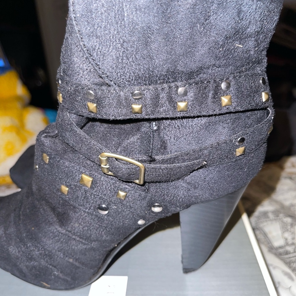 Fahrenheit Open-Toe Booties - Picture 2 of 7